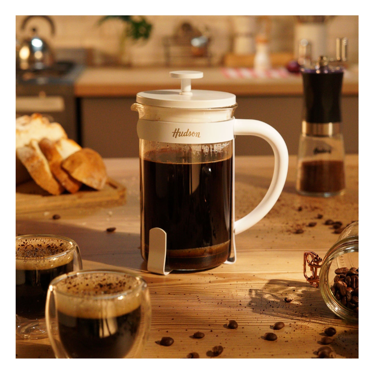 Set Cafetera Hudson Embolo 600 Ml + 2 Vasos Doble Vidrio