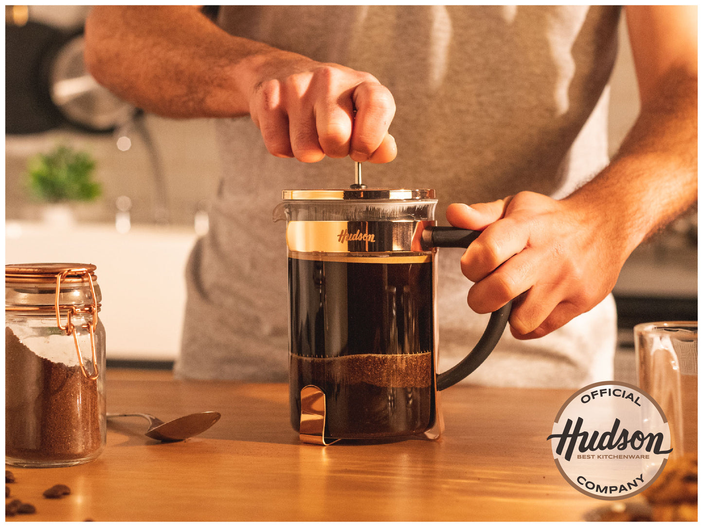 Set Hudson Cafetera Embolo Francesa 600ml + 2 Vasos Térmicos