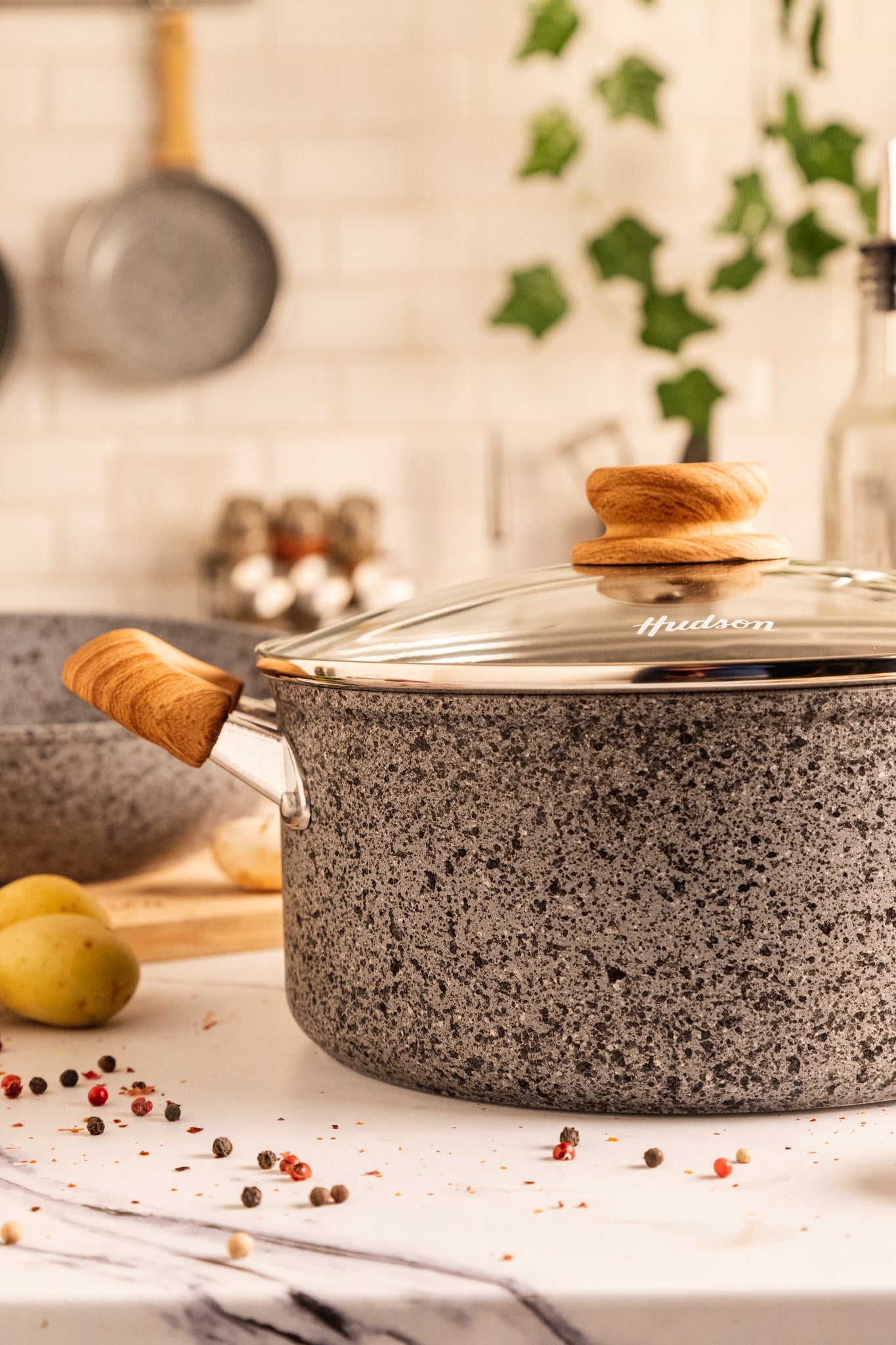 Olla Cacerola Hudson 24 cm Stone Aluminio Forjado